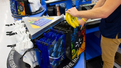Walmart launches reusable bag range and spurs progress on supply chain emissions